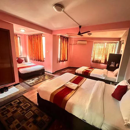 Hotel Family Home-3